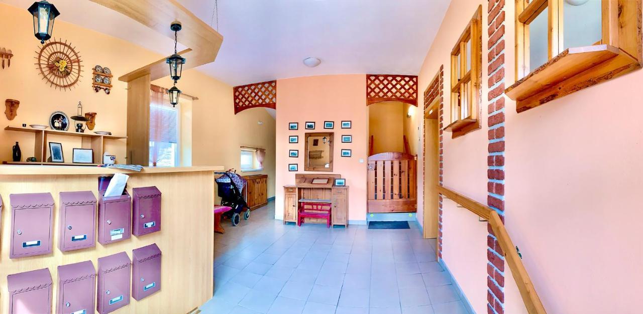 2-Izbovy Apartman Mlynica S Balkonom Экстерьер фото